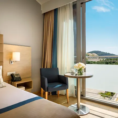 Hotel Valamar Argosy 4*