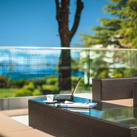Valamar Argosy Hotel