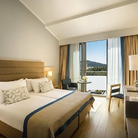 Valamar Argosy Hotel