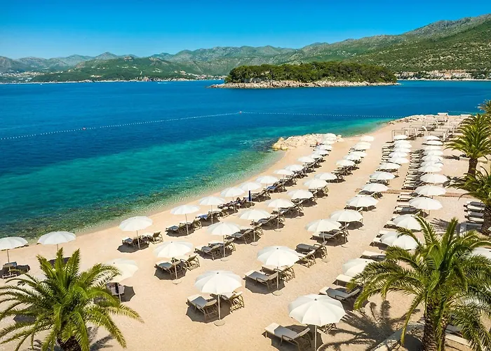 瓦拉马尔阿戈西酒店 酒店