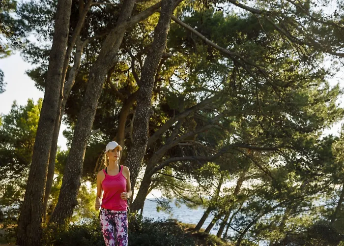 酒店 瓦拉马尔阿戈西酒店 4*